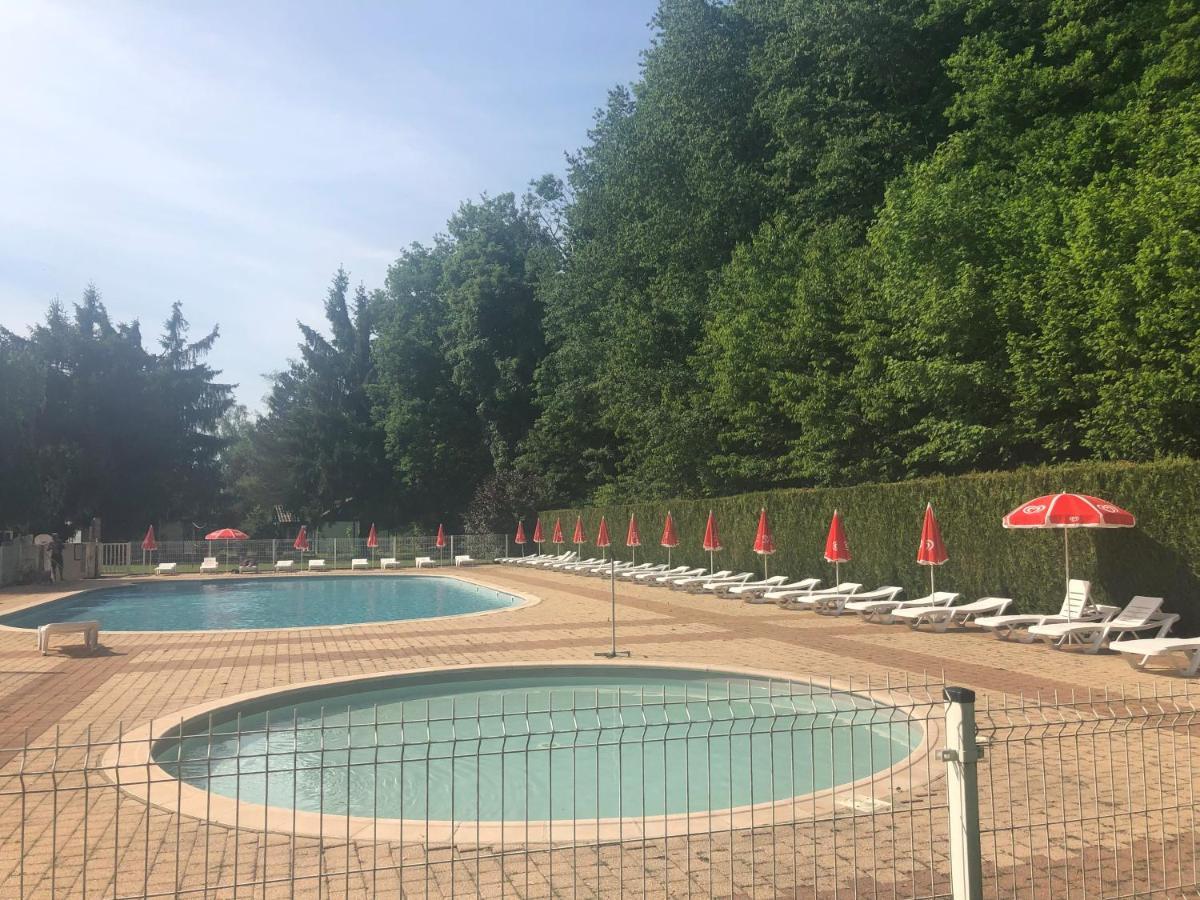 Camping Les Lupins Seppois-le-Bas Bagian luar foto