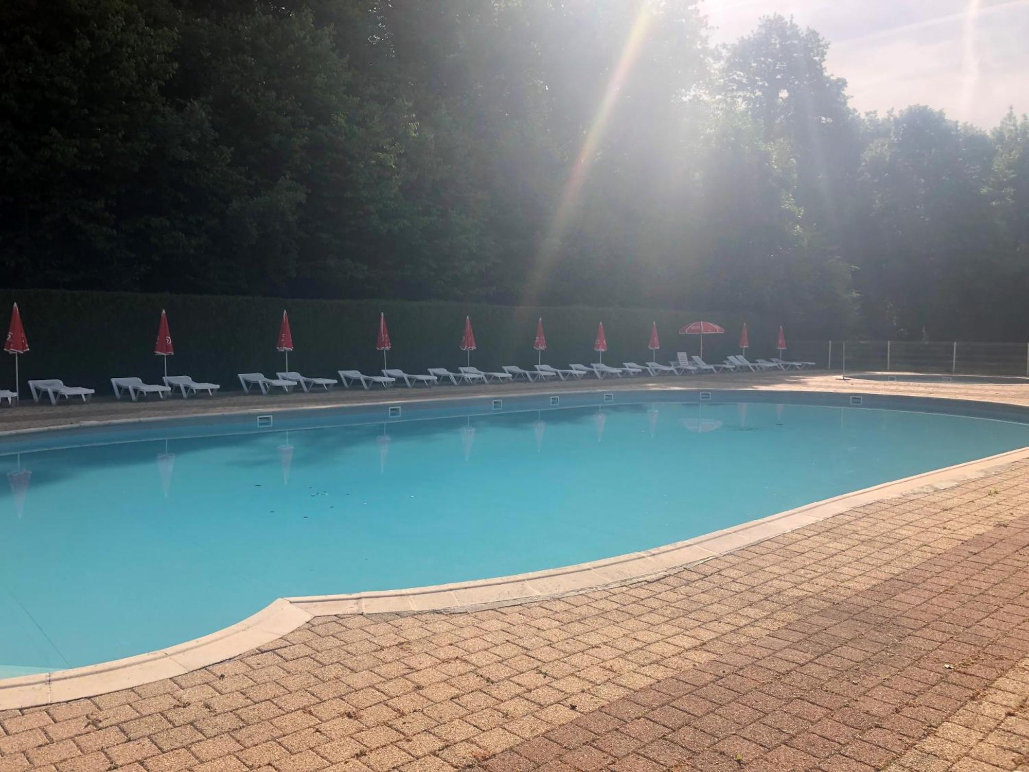 Camping Les Lupins Seppois-le-Bas Bagian luar foto