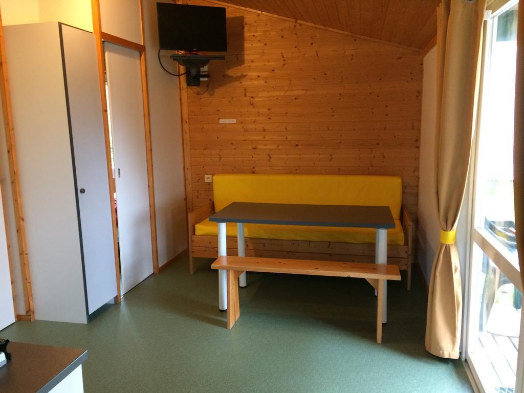 Camping Les Lupins Seppois-le-Bas Bagian luar foto